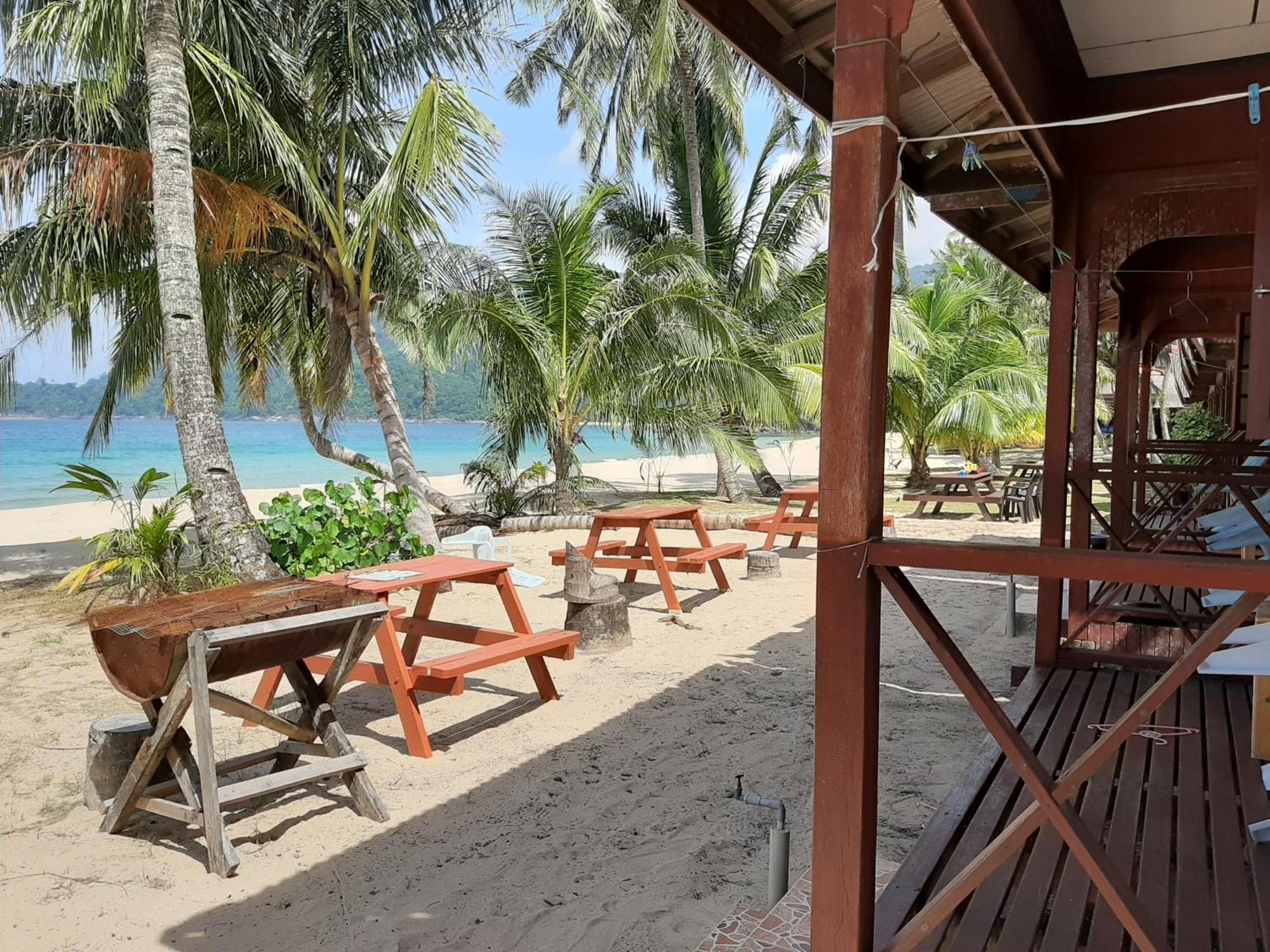 Permai Chalet Tioman Kampong Juara Εξωτερικό φωτογραφία
